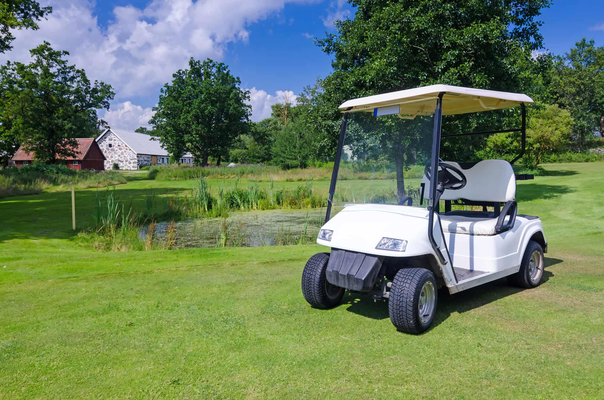 golf cart on swedish course