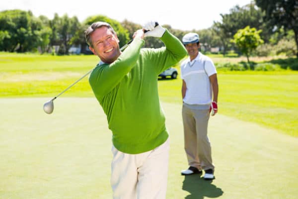 golfers wear red shirts