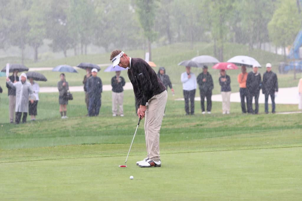 Raphael Jacquelin of France champion of the BMW Asian Open 2007 in Shanghai