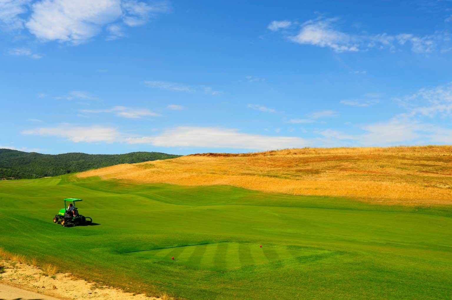 How Much Does It Cost To Build A Golf Course? (Full Breakdown)