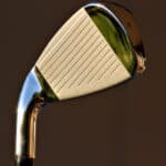 A golf iron