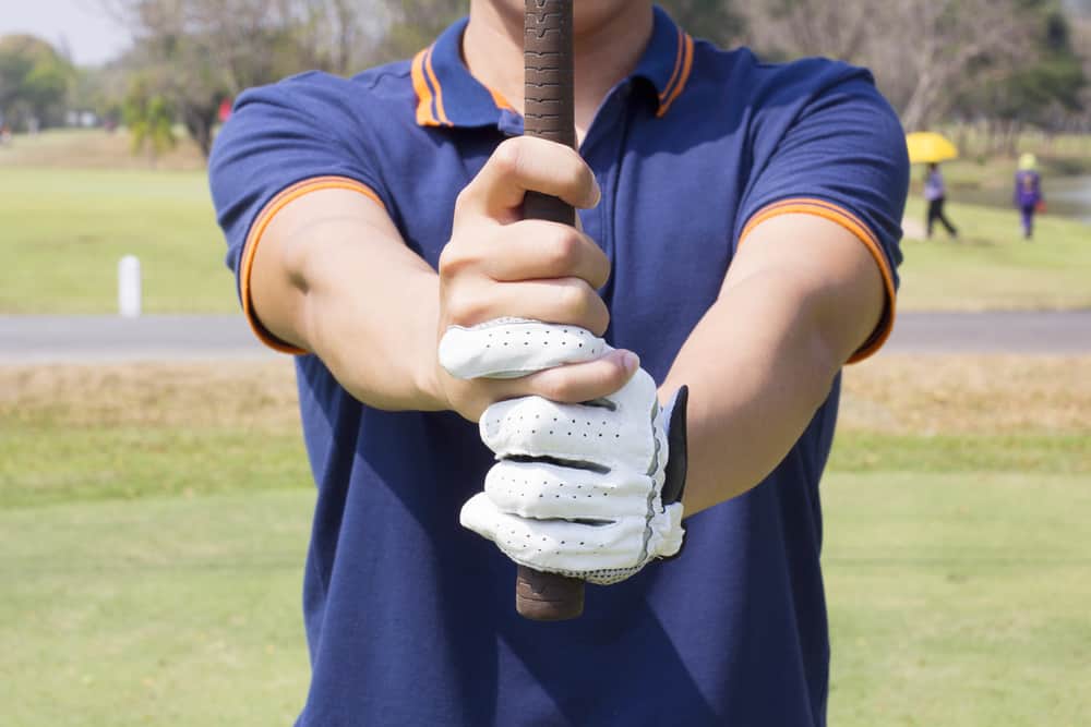 interlocking golf grip