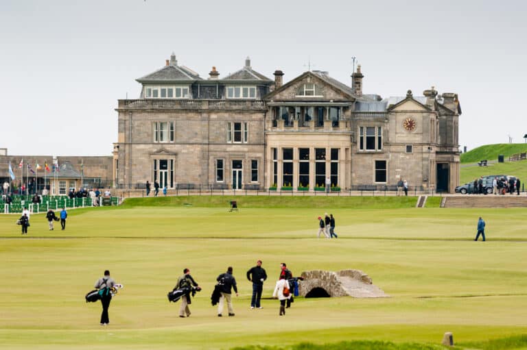 How Much Does It Cost To Play St. Andrews? (2023 Updated)